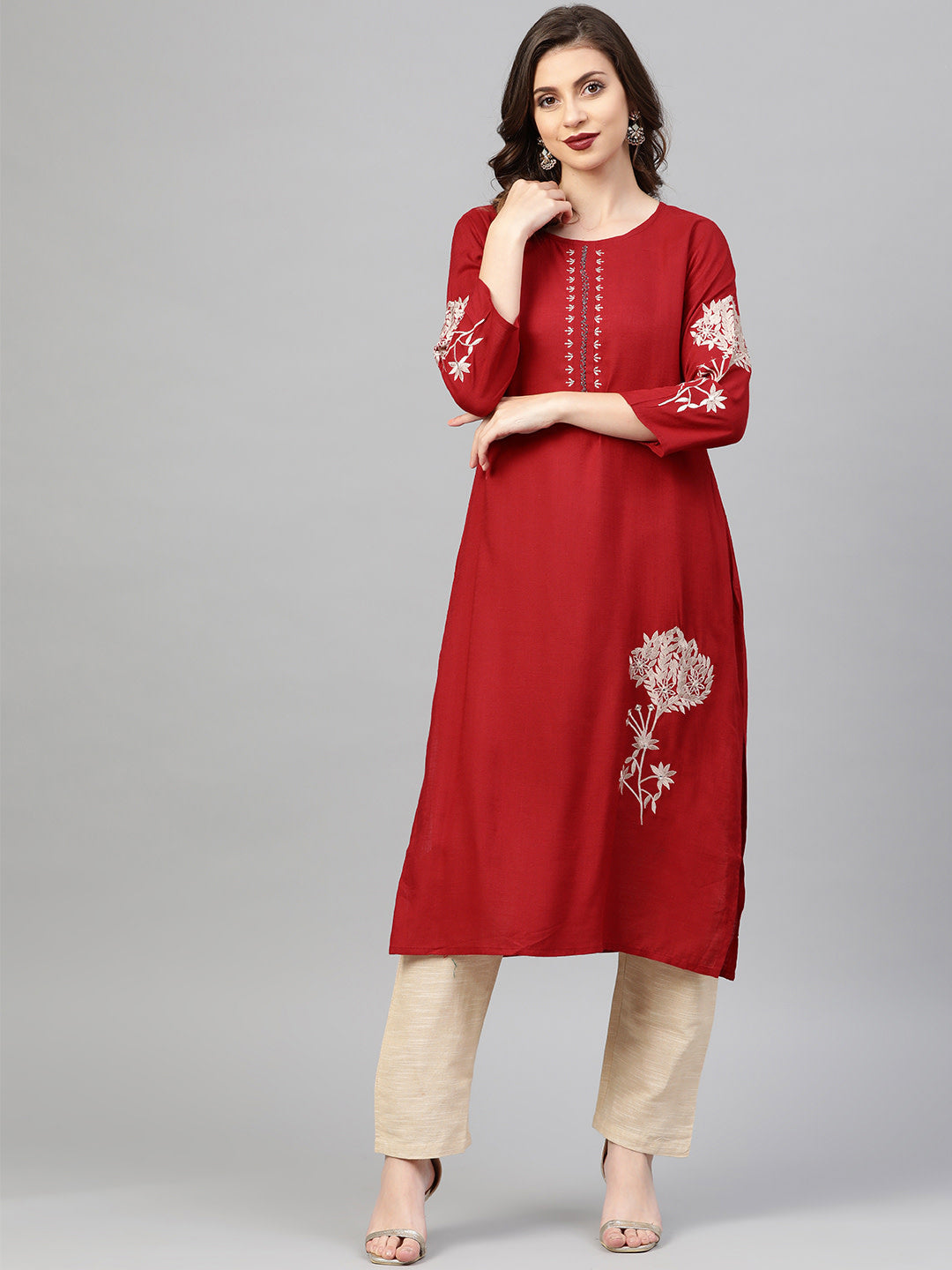 Embellished Kurta Set with Floral Resham Embroidery