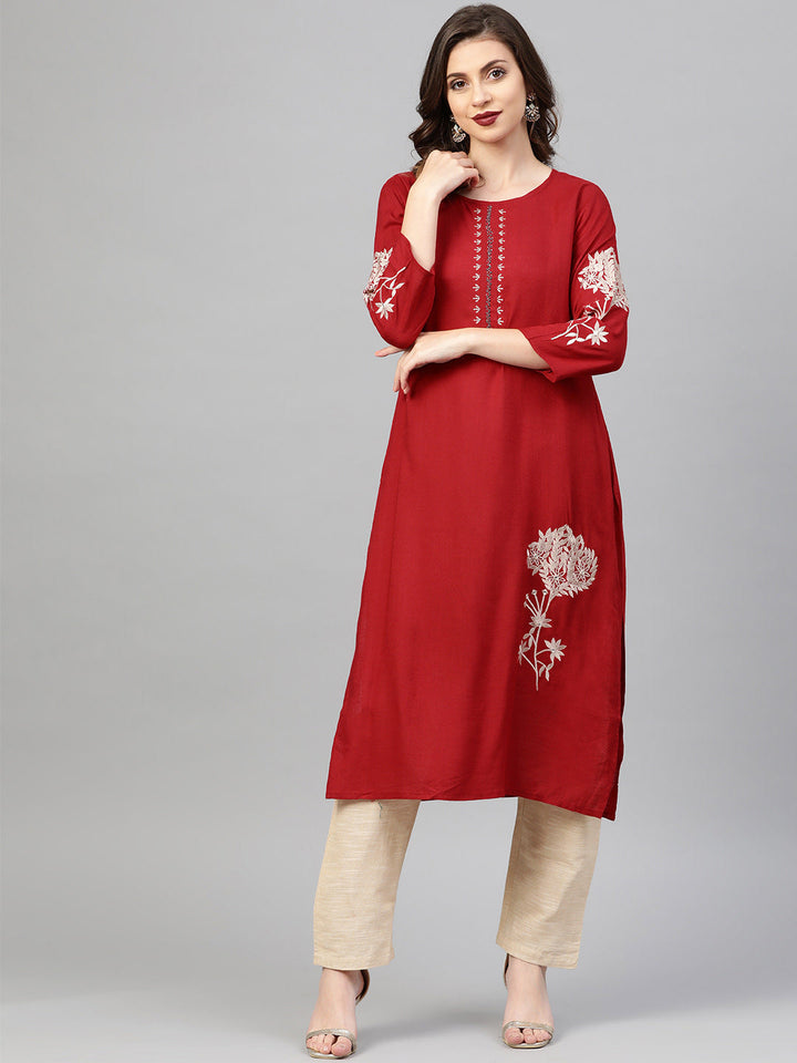 Embellished Kurta Set with Floral Resham Embroidery