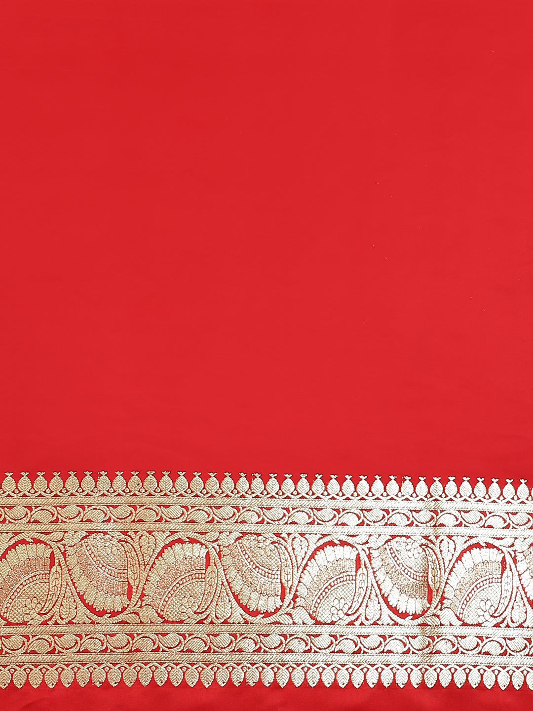 Banarasi Handloom Silk Saree with Contrast Border & Pallu