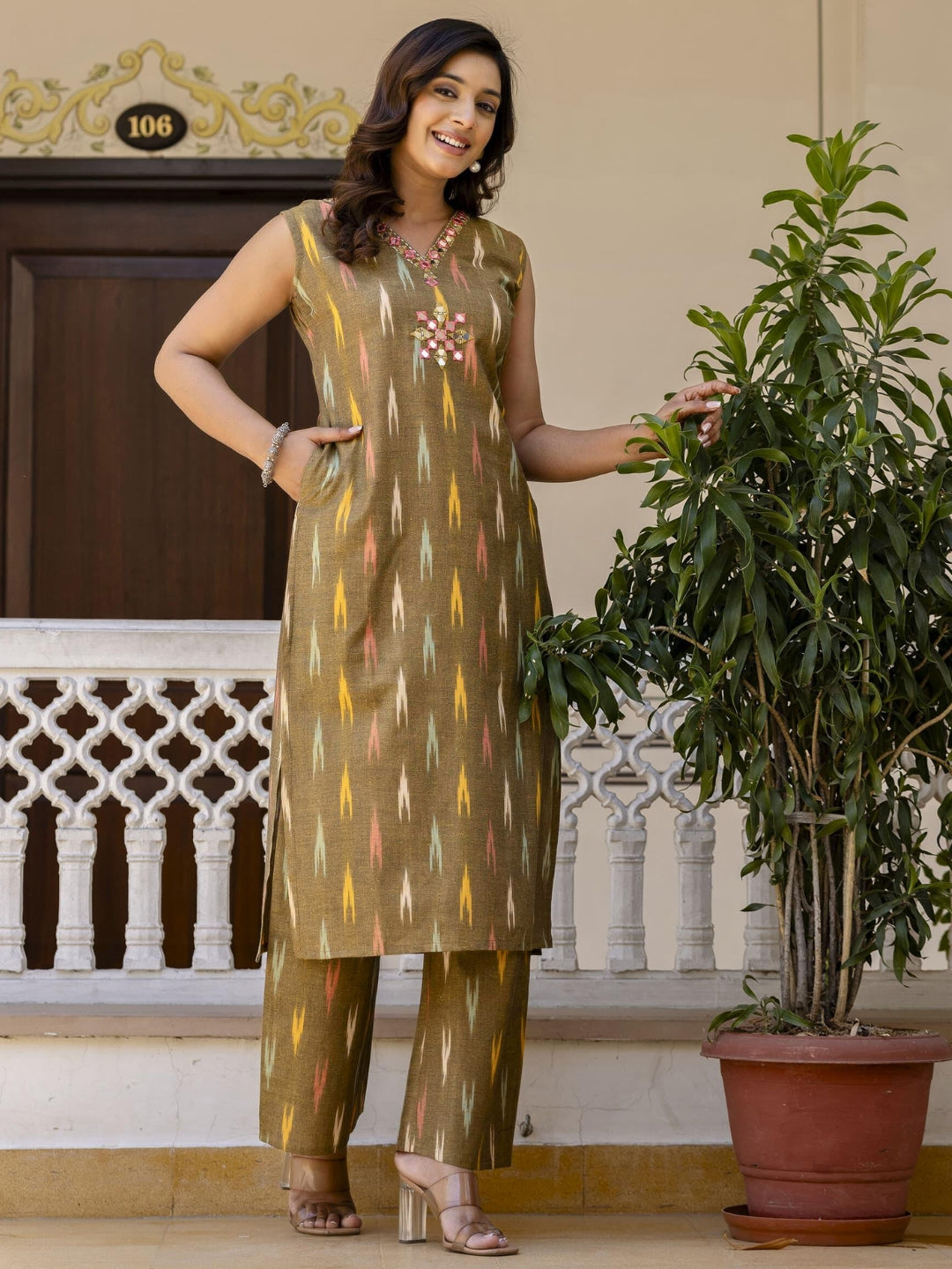 Chhabra 555 Ikat Print & Mirror Embellished Bhagalpuri Cotton Kurta Set with Chevron pant