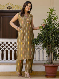 Chhabra 555 Ikat Print & Mirror Embellished Bhagalpuri Cotton Kurta Set with Chevron pant