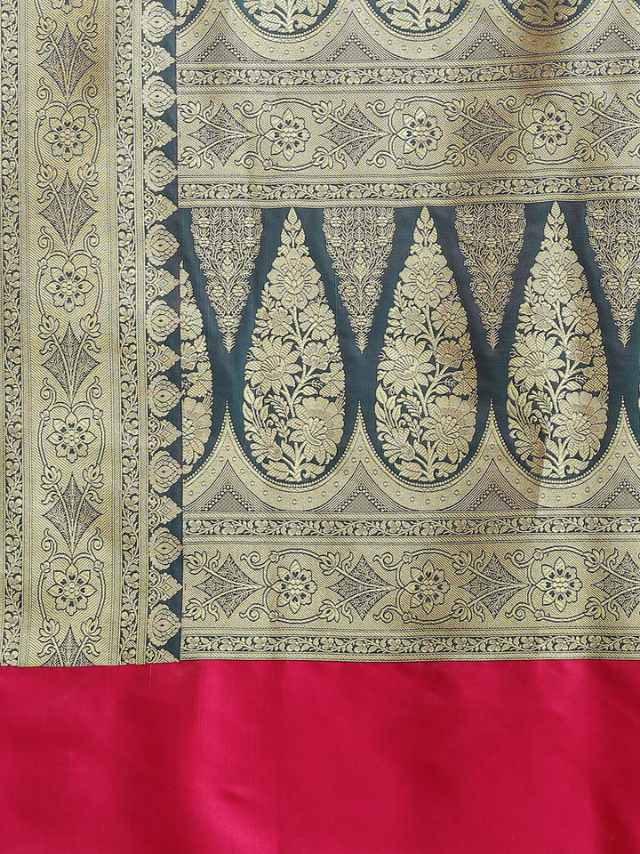 Purple Kanjeevaram Wedding Silk Saree With Traditional Contrast Pallu