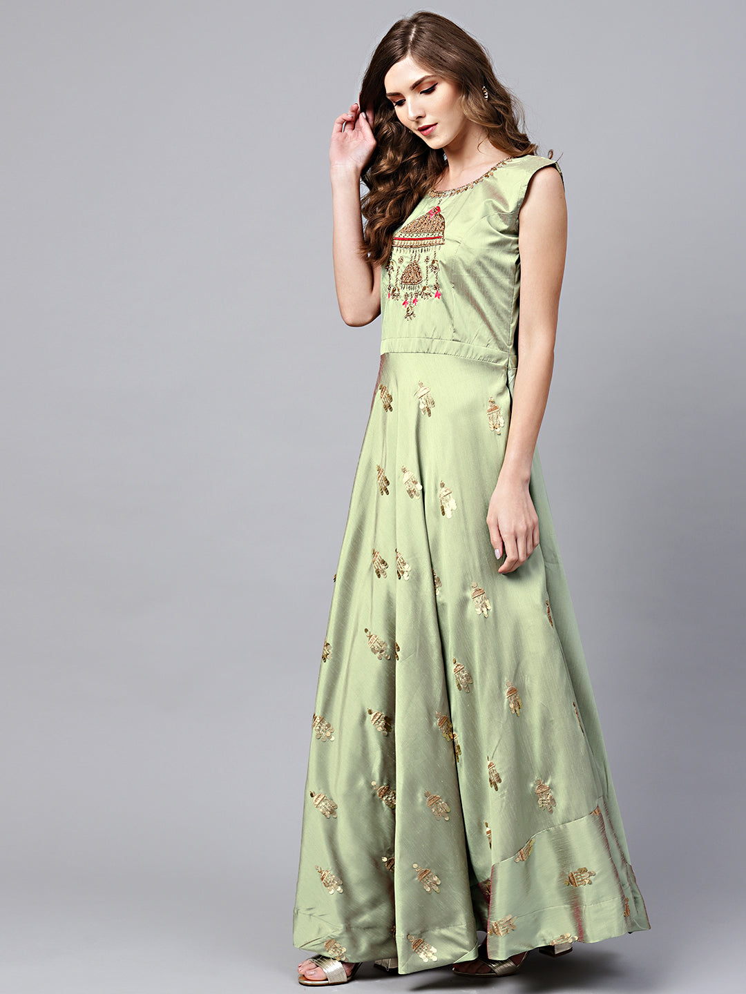 Anarkali Kurta Set with Resham embroidery and Ikat Print dupatta