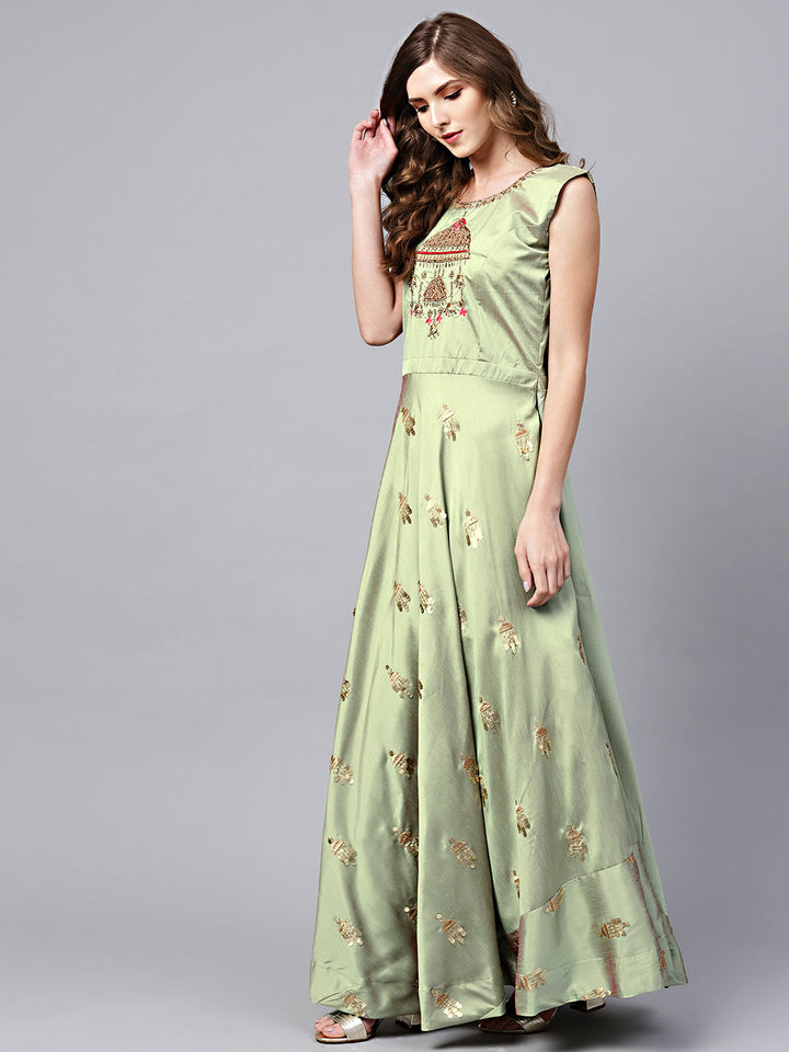 Anarkali Kurta Set with Resham embroidery and Ikat Print dupatta
