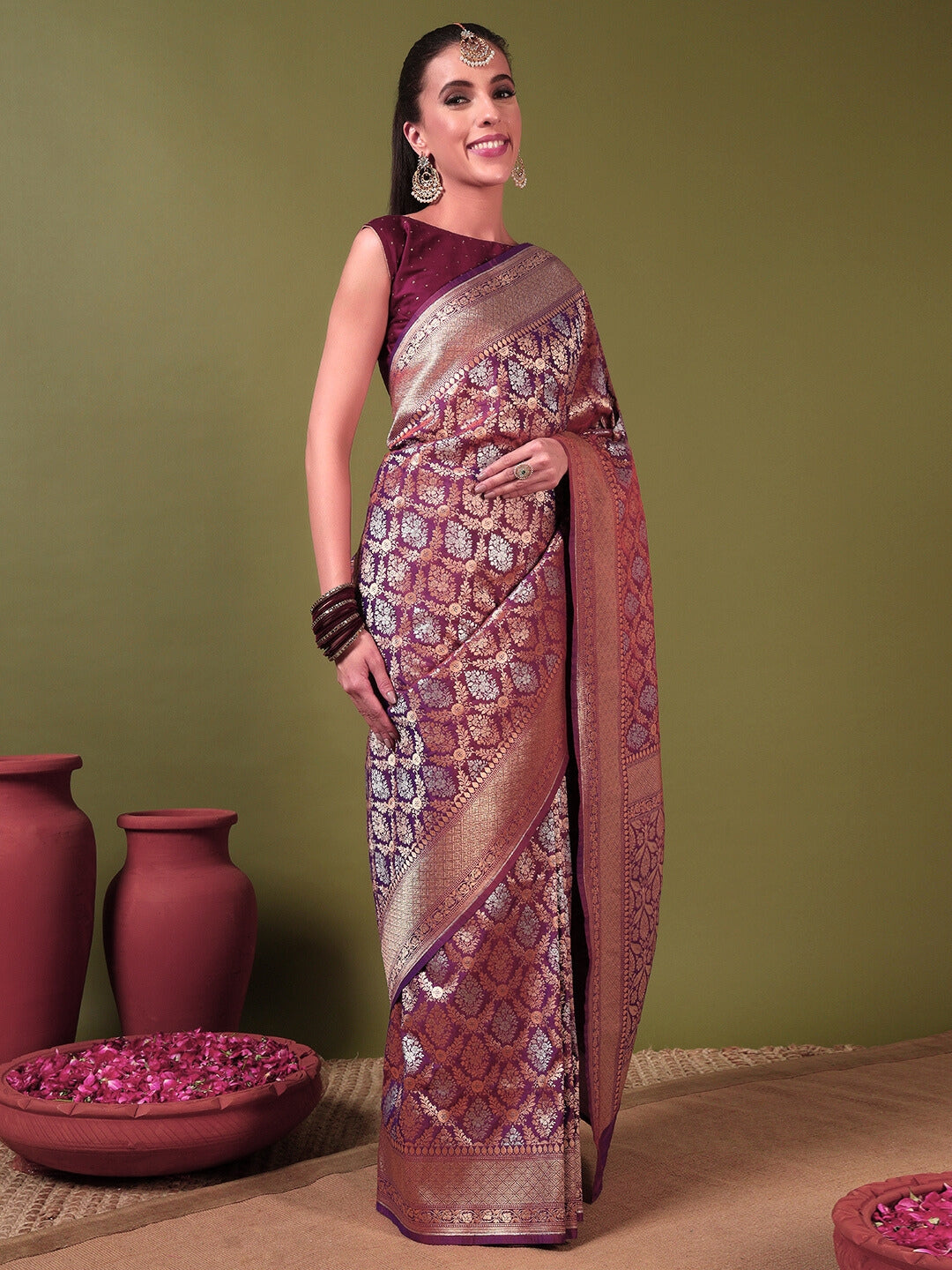 Traditional Banarasi Brocade Saree with Intricate Two-tone Gold Silver Zari Weaving
