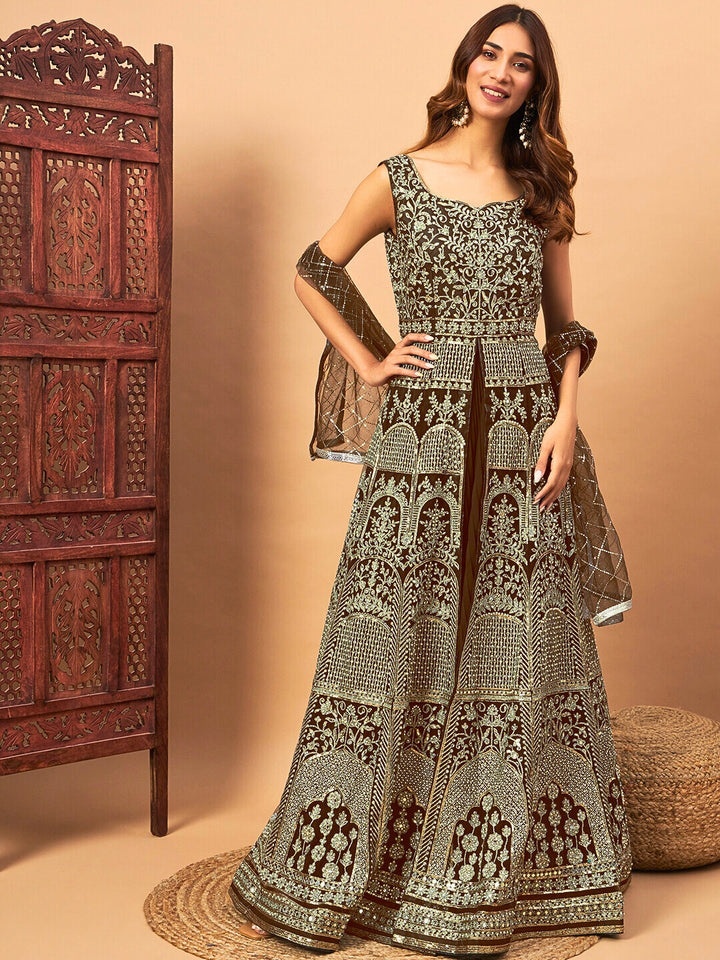 Chhabra 555 Mirror Embroidered Long Front Slit Jacket style Kurta & Accordian Pleated Lehenga