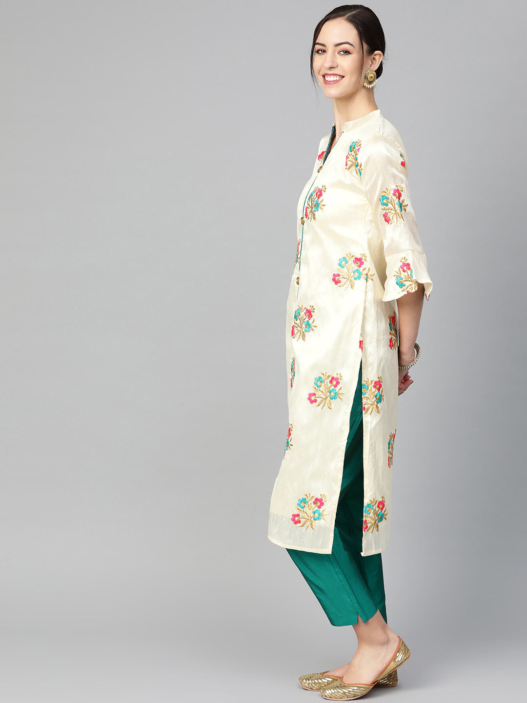 Pathani Style Kurta Set with Resham Zari embroidery