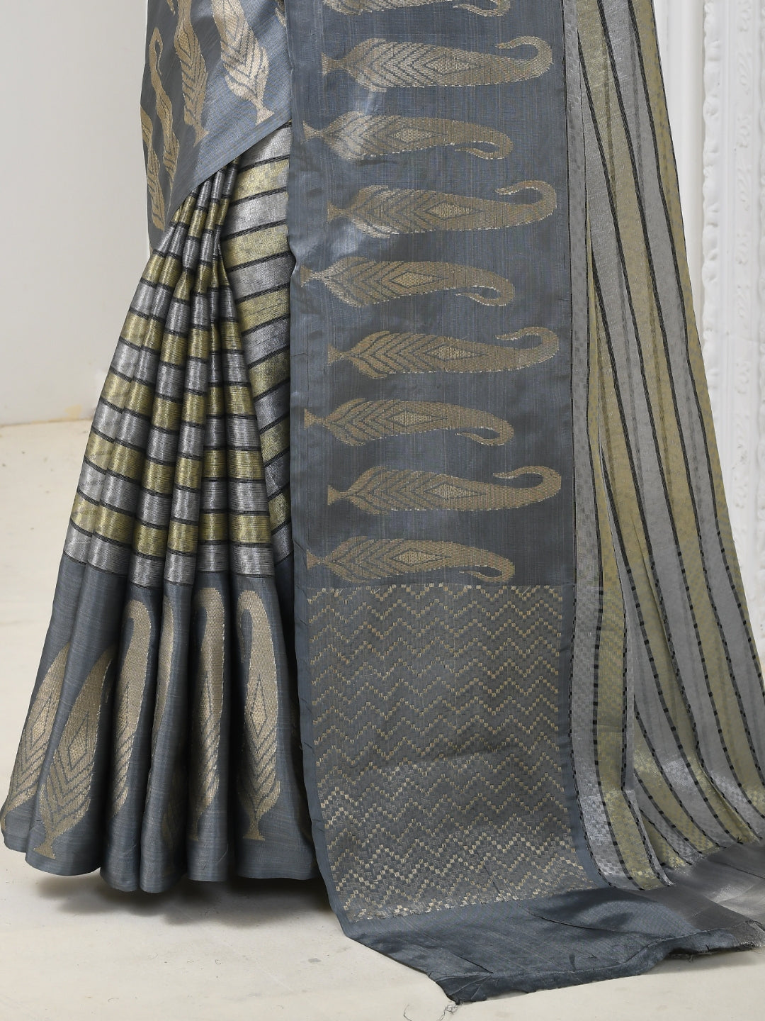 Grey Khadi Cotton Striped Patterned Saree