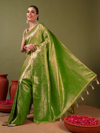 Chhabra 555 Traditional Banarasi Handloom Silk Saree with Ethnic Zari Paisley Weaving & Jhalar Pallu