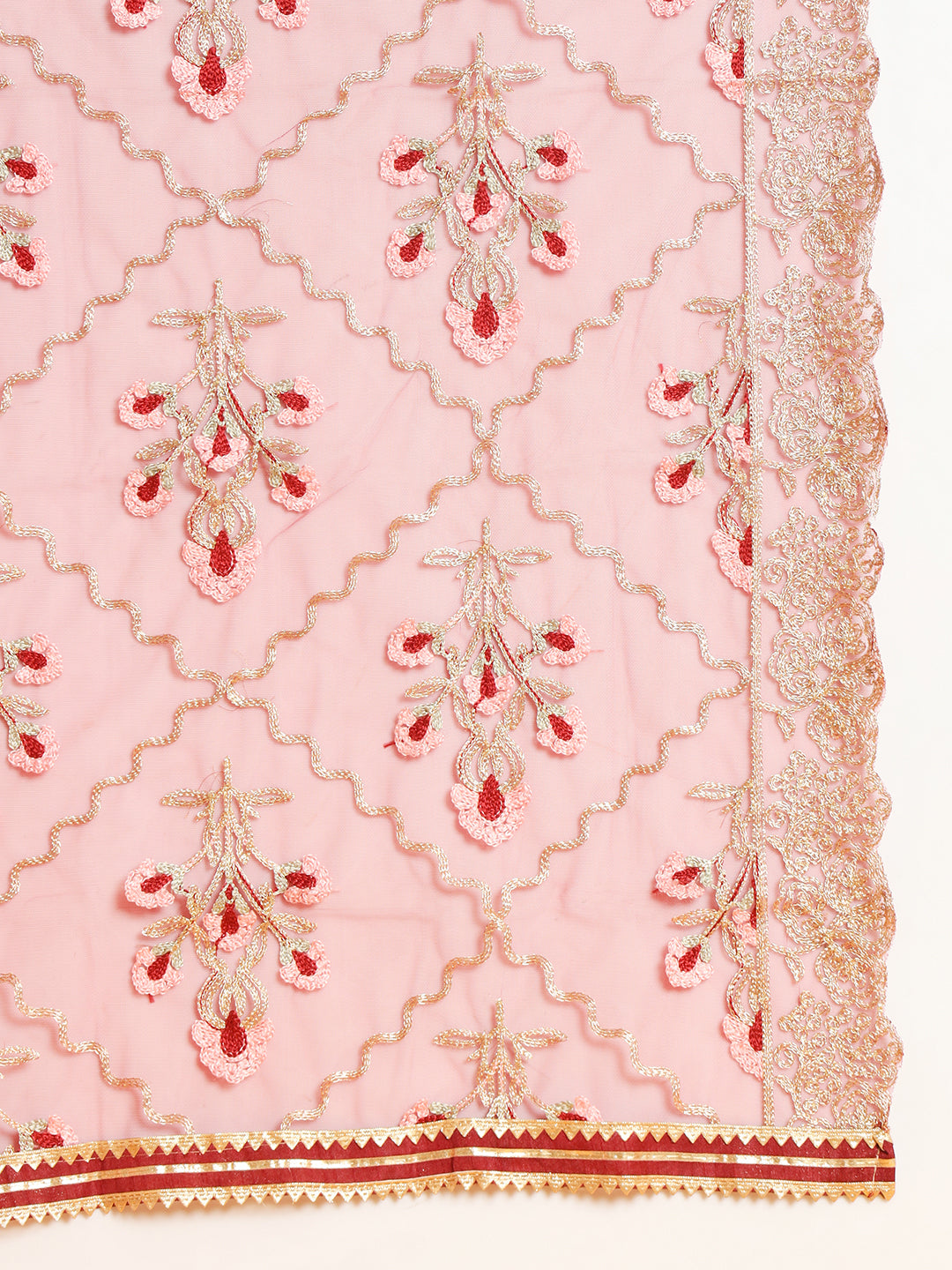 Pakistani Inspired Floral Embroidery Georgette Kurta Set With Contrast Scalloped Dupatta
