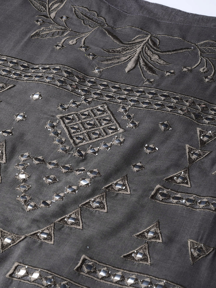 Embellished Kurta Set with Floral Resham Embroidery