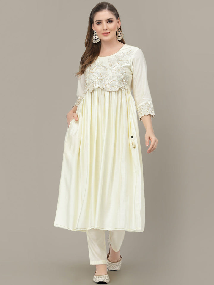 Cream Floral Resham Cut Work Embroidered Gathered Kurta,Trouser Set