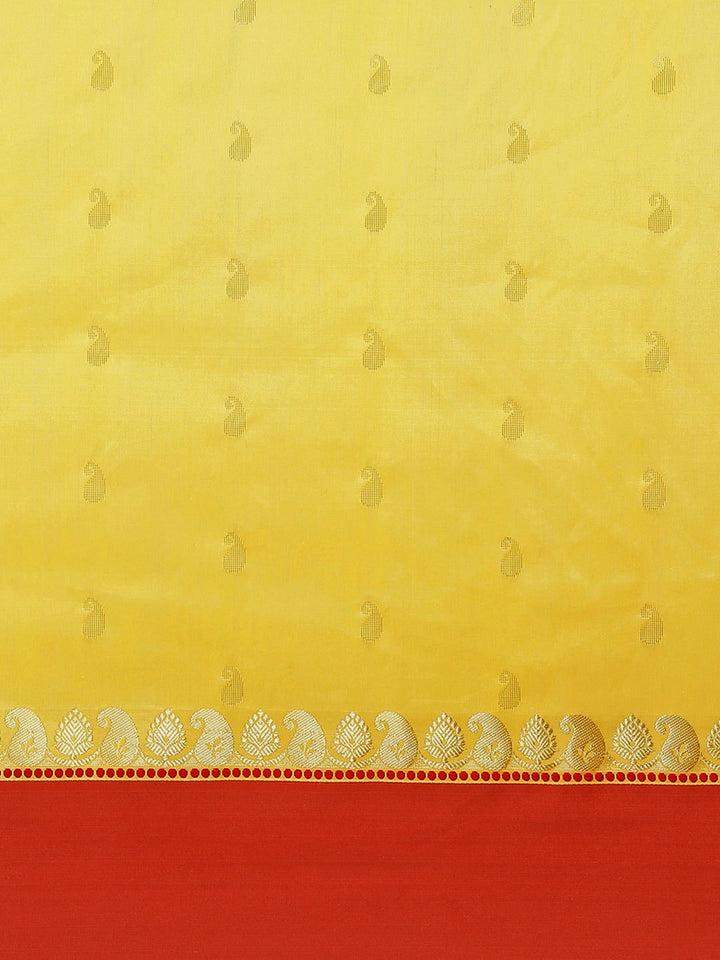 Yellow Handloom Bengali Style Gadwal Saree With Red Broad Border