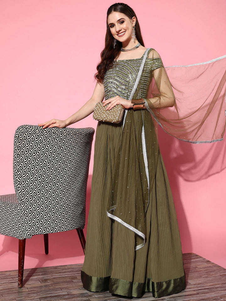 Mirror Work Embellished Pleated Georgette Gown with Sequinned Dupatta