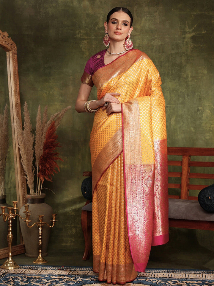 Traditional Handloom Banarasi saree with Intricate Zari Weaving