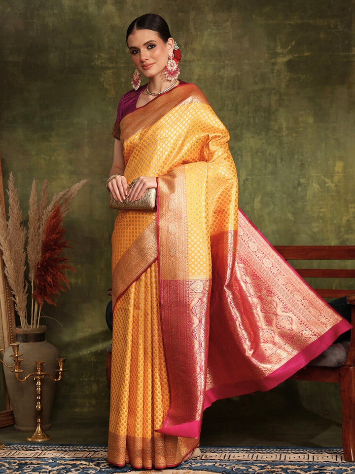 Traditional Handloom Banarasi saree with Intricate Zari Weaving
