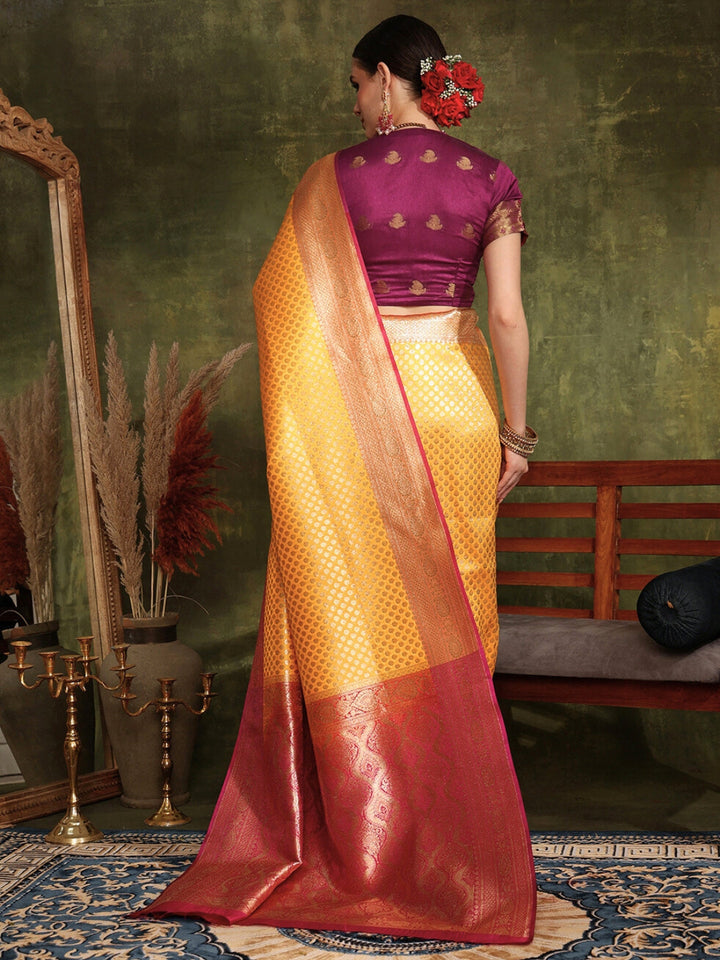 Traditional Handloom Banarasi saree with Intricate Zari Weaving