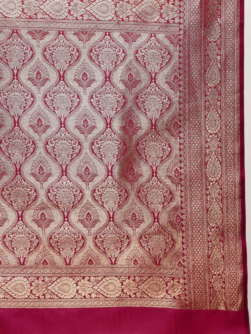 Traditional Handloom Banarasi saree with Intricate Zari Weaving