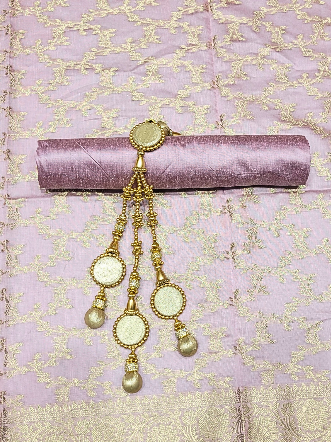 Meeanakari Weaving Banarasi Handloom Dress Material with Checked Paisley Motifs