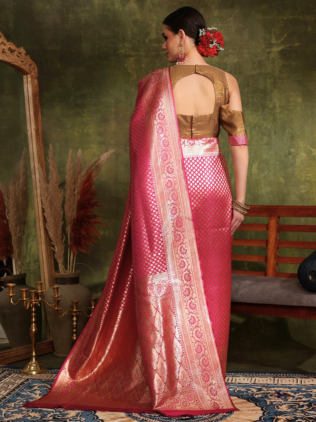 Traditional Handloom Banarasi saree with Intricate Zari Weaving