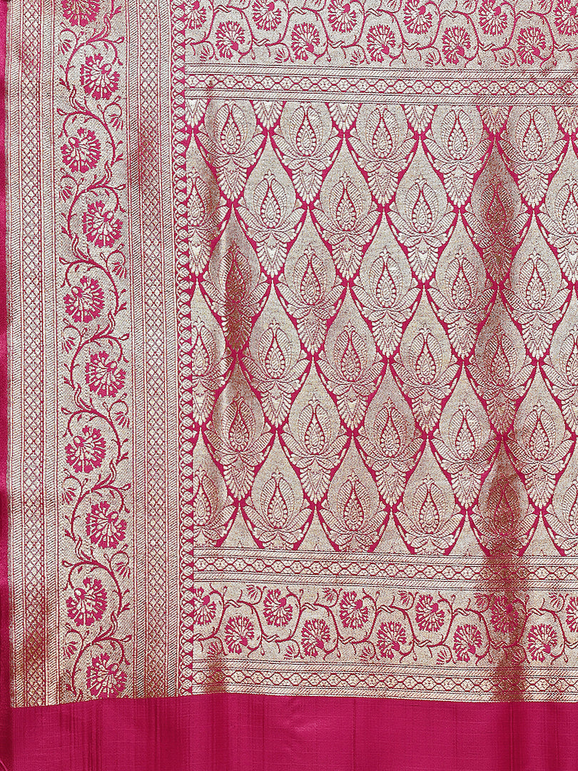 Traditional Handloom Banarasi saree with Intricate Zari Weaving