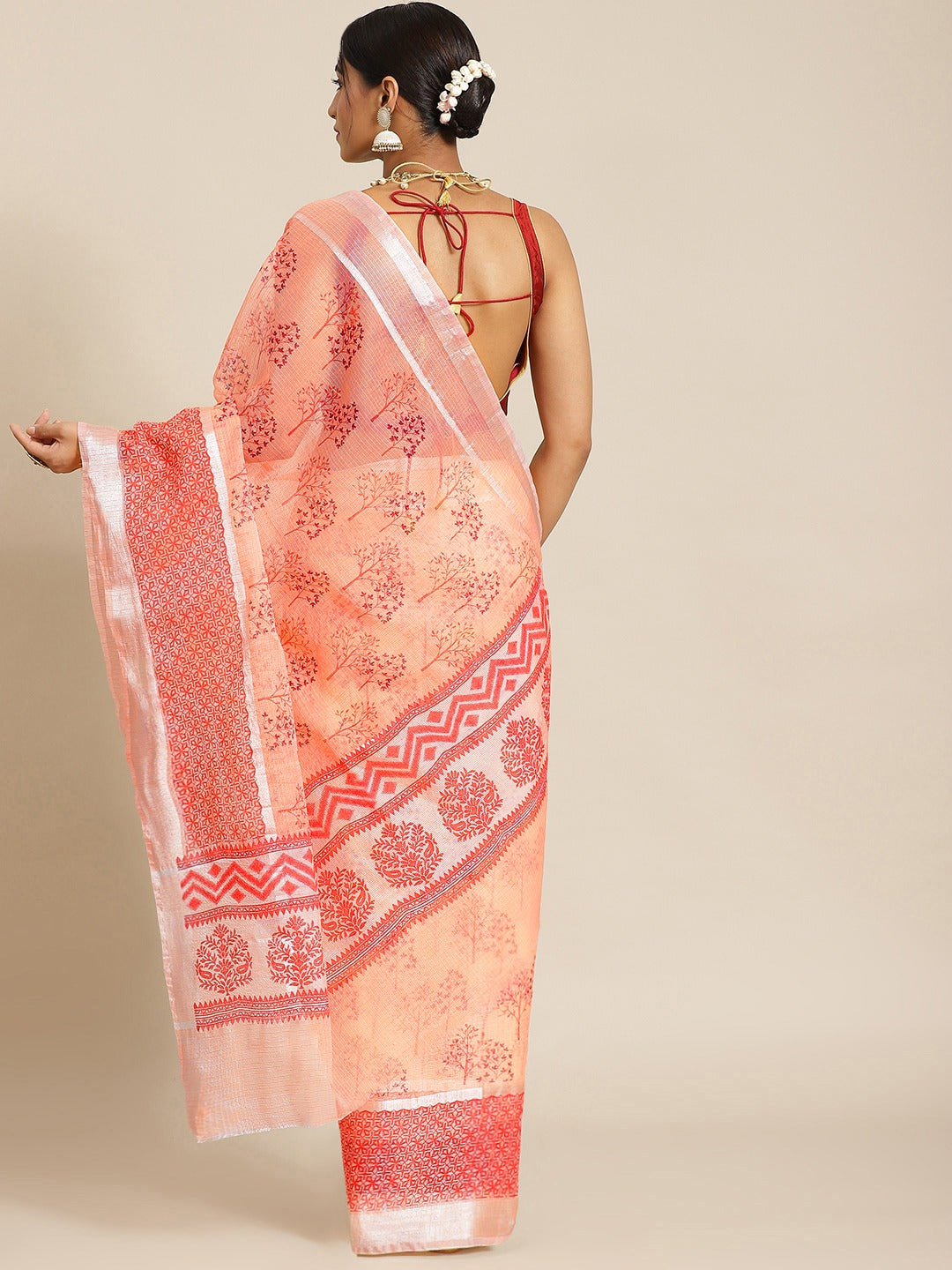 Pastel Peach Printed Floral Summerish Kota Cotton Saree