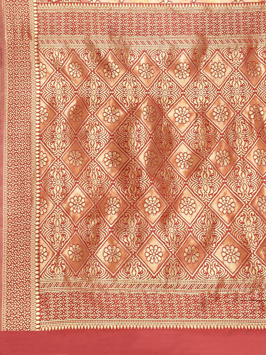 Peach Banarasi Floral Zari Woven Silk Saree With Red Border Blouse