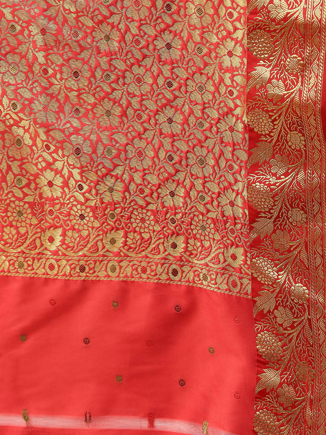 Bengali Style Colorblocked Silk Saree with Zari Woven Flowers
