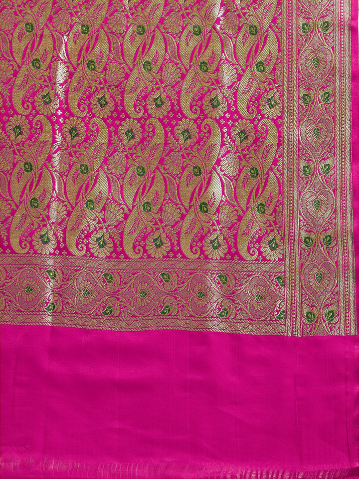 Kanjiwaram Wedding Silk saree with  Zari Buti weaving and heavy Zari weaving Dupatta