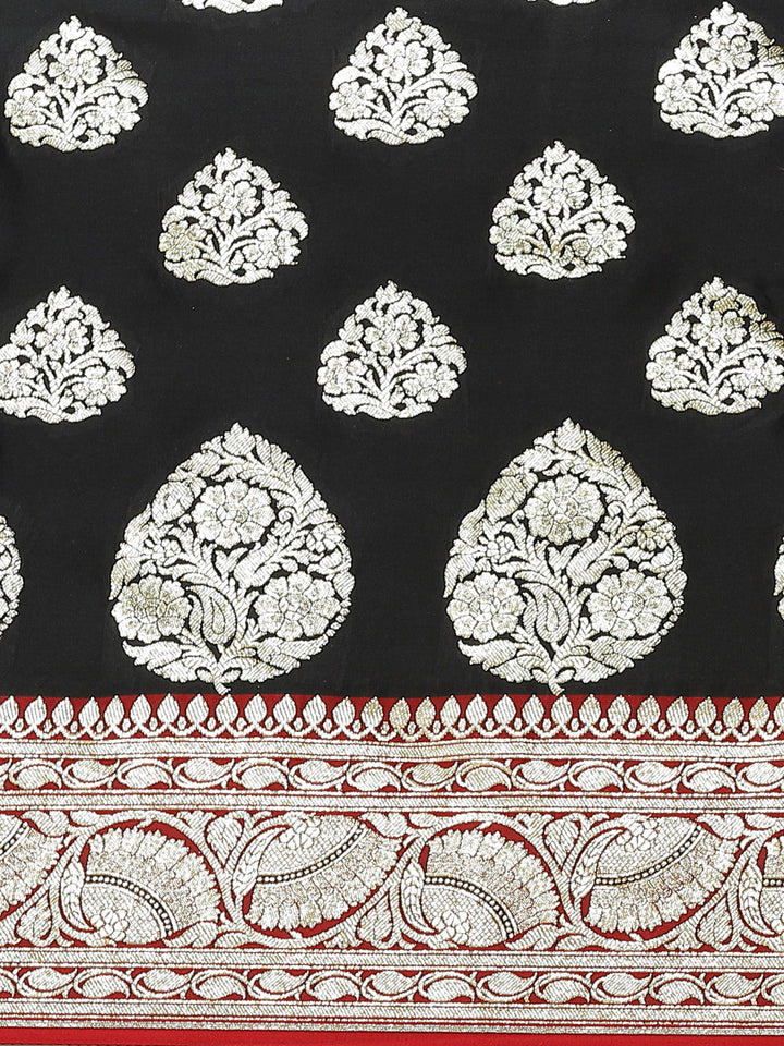 Banarasi Silk Blend Embossed Handloom Saree with Paisley Weaving & Contrast Border,Pallu