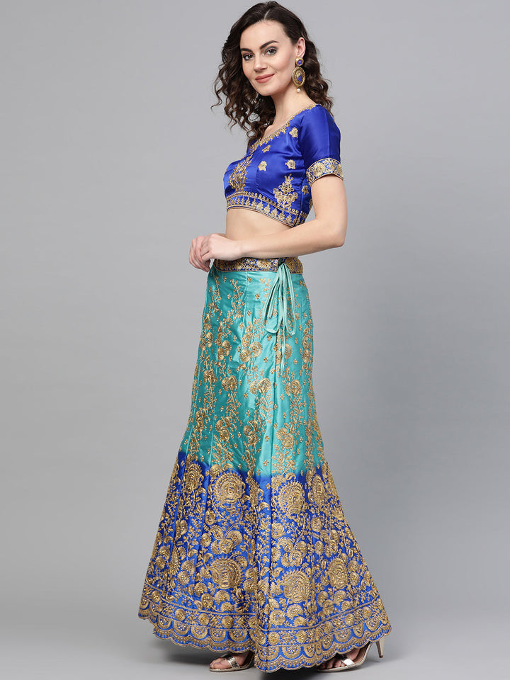 Ombre Kalidar Lehenga set with Floral Zari embroidery