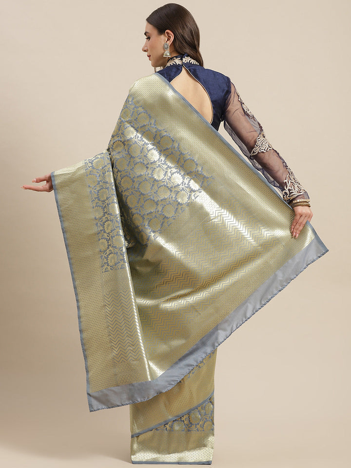 Kanjeevaram Wedding Silk Saree Embellished With Gold Zari Floral Motif