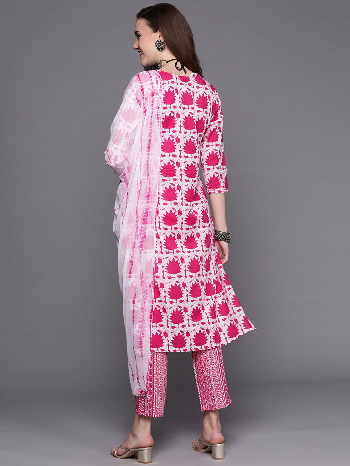 Cotton Batik Print Kurta Set with Bandhani Dupatta