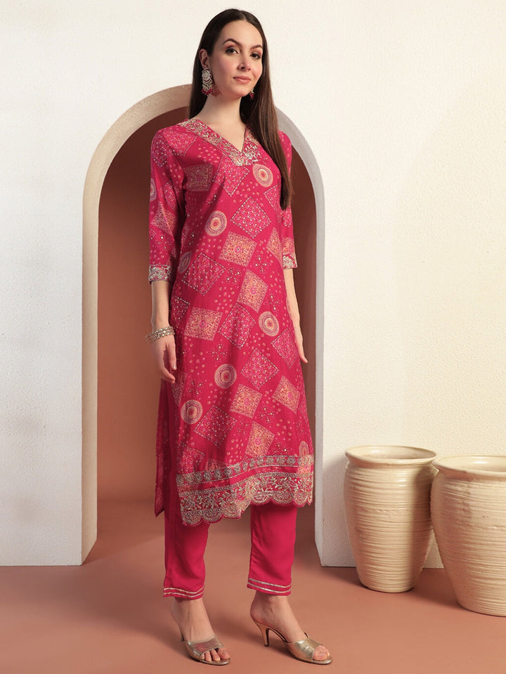Abstract Bandhani Print Kurta Set wih Scalloped Embroidered Border & Gota Patti Laces