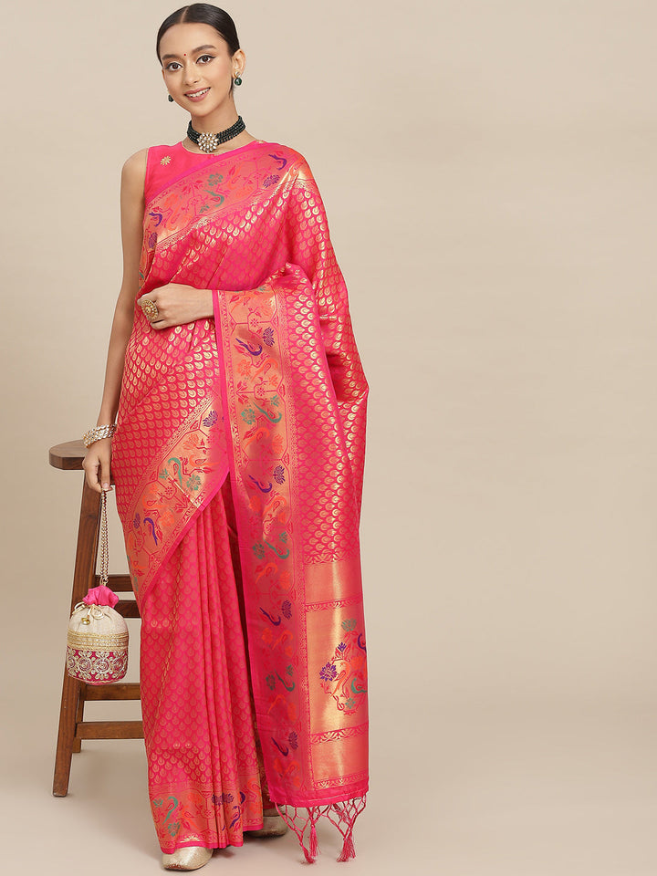 Magenta Paithani Silk Handloom Saree with Meenakari Peacock Motifs