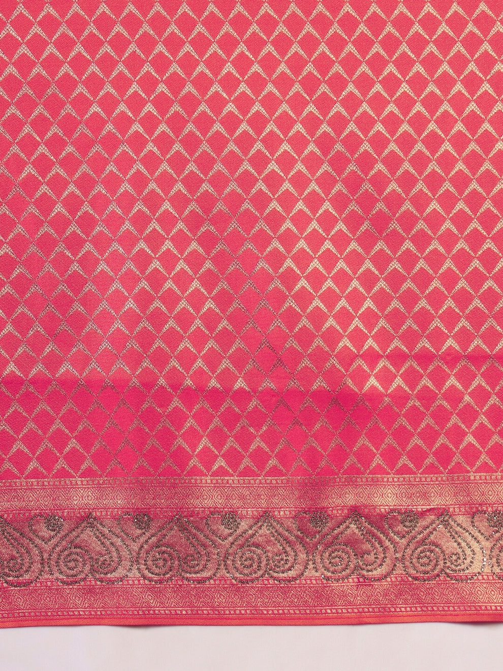 Banarasi Handloom saree with Lattice Weaving & Crystal Embellished Heart Motif Border