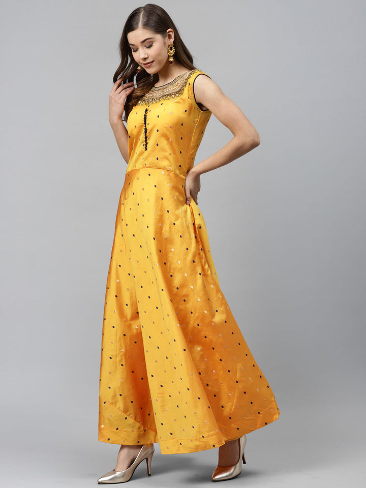 Made to Measure Pastel Woven Embroidered Anarkali Set with Contrast Banarasi Dupatta