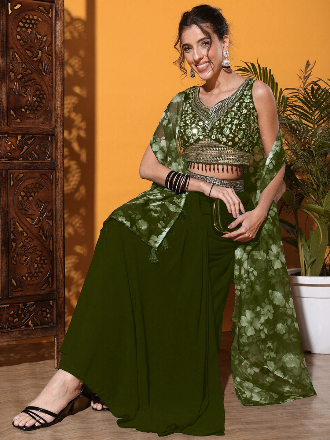 Tasseled Indo-western Crop-Top Set with Floral Print Shrug