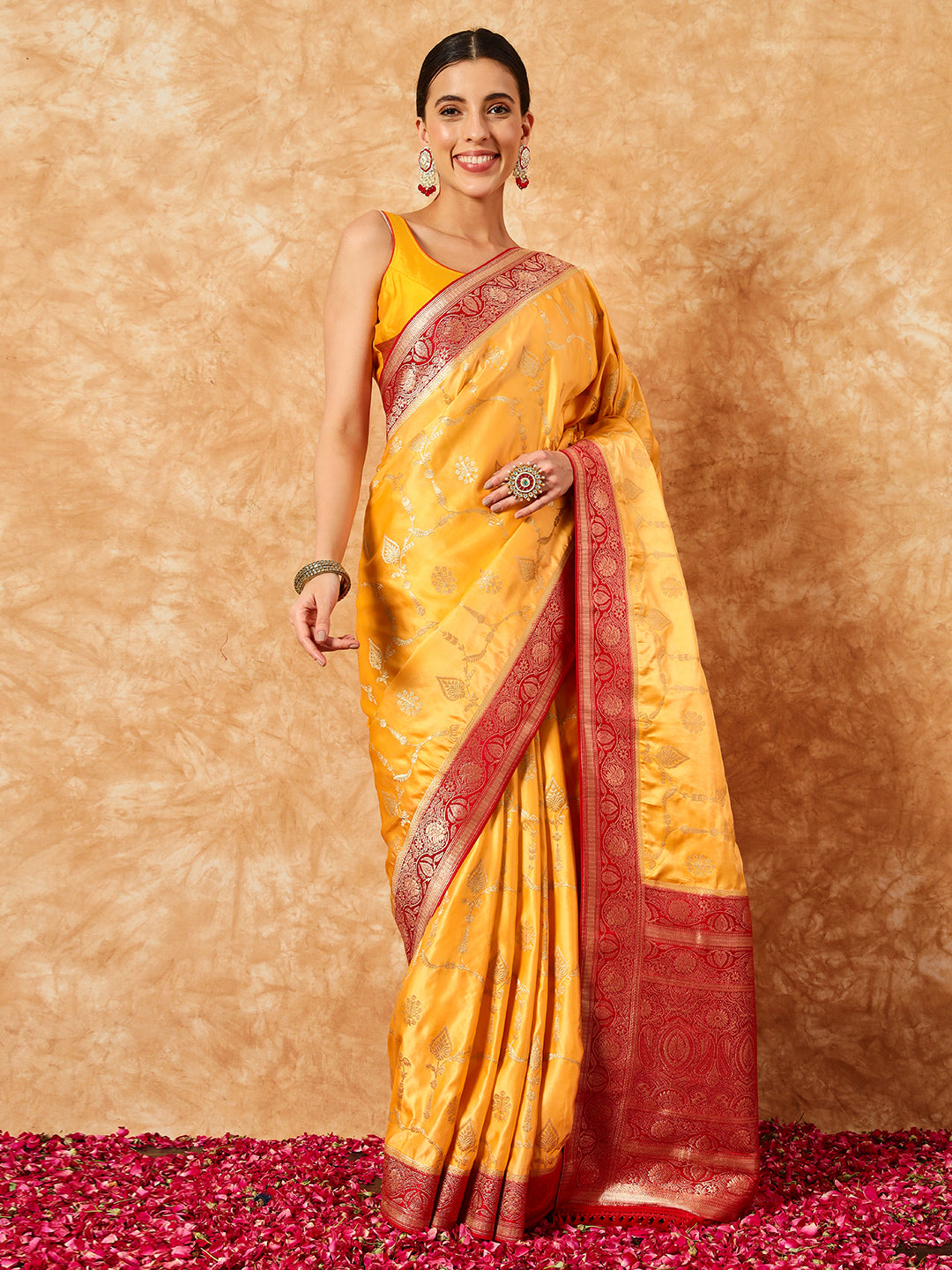 Mustard Banarasi Handloom Silk Saree with Contrast Weaving Border