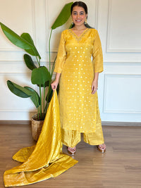 Chhaba 555 Banarasi Handloom Weaving Kurta Set with Zardozi Embroidered Neckline & Floral Motifs