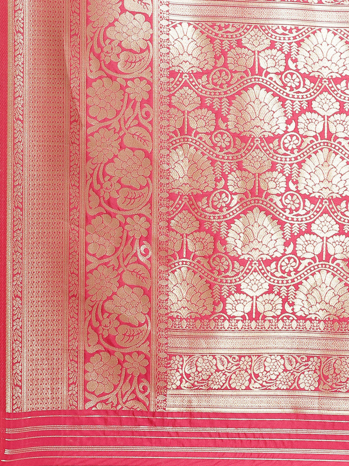 Banarasi Handloom Paisley Saree with Gold Oxidized Zari Weaving and Rich Zari Pallu