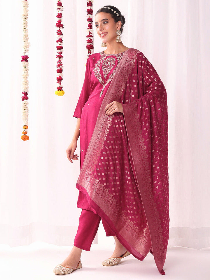 Zardozi and Kasab Embroidered Kurta with Banarasi Dupatta