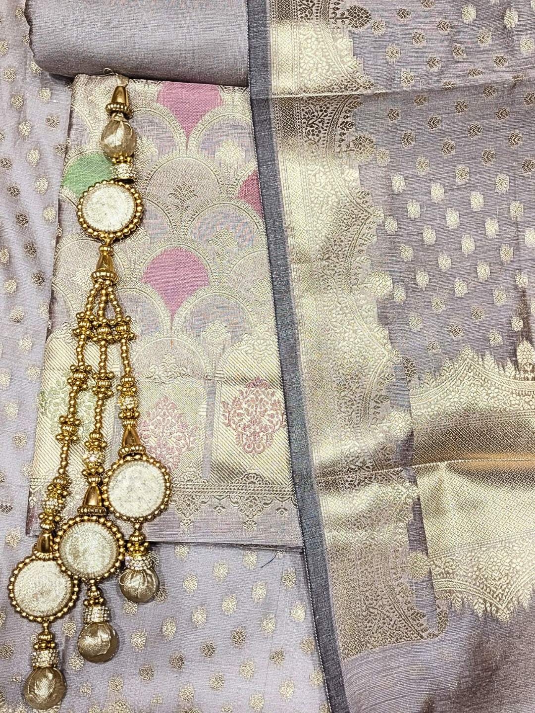 Meeanakari Weaving Banarasi Dress Material with Scalloped pattern & Jhallar Dupatta