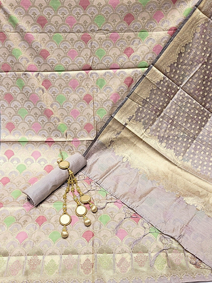 Meeanakari Weaving Banarasi Dress Material with Scalloped pattern & Jhallar Dupatta