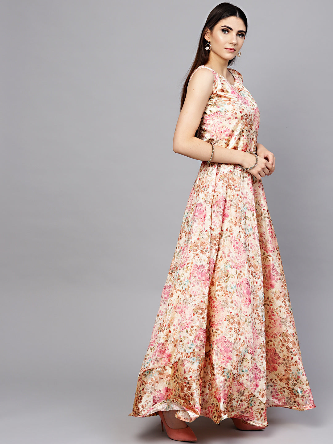 Floral Print Dress with Belt and Cut-out keyhole pattern