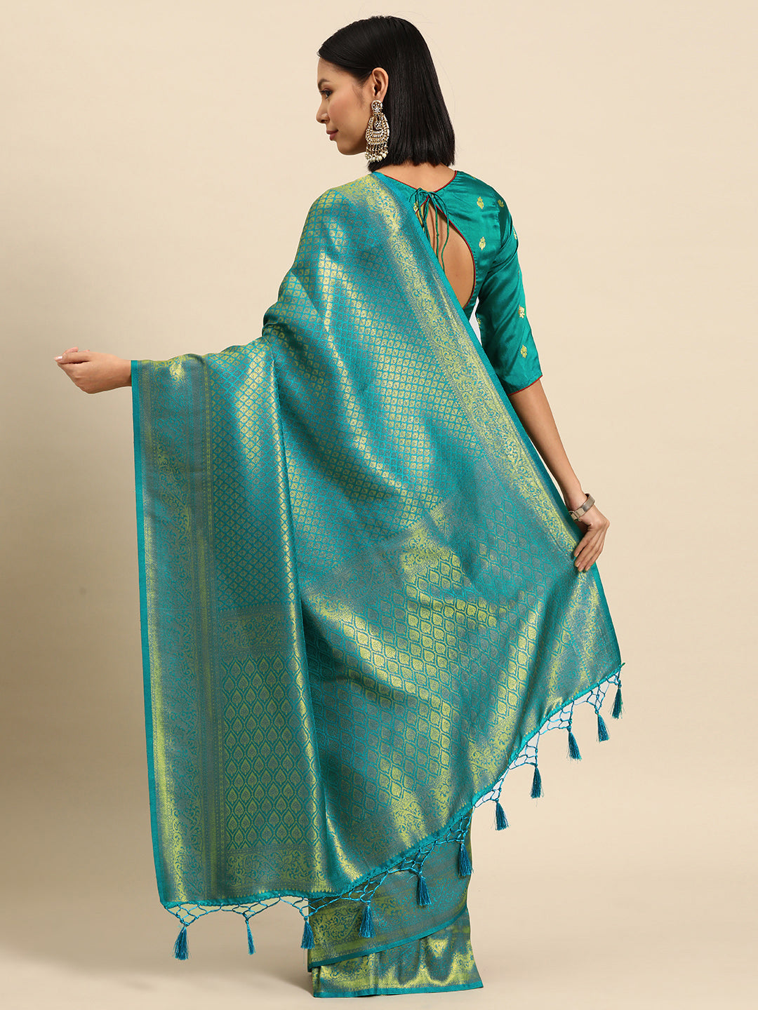 Zari Woven Ethnic Kanjeevaram Handloom Saree with Gold