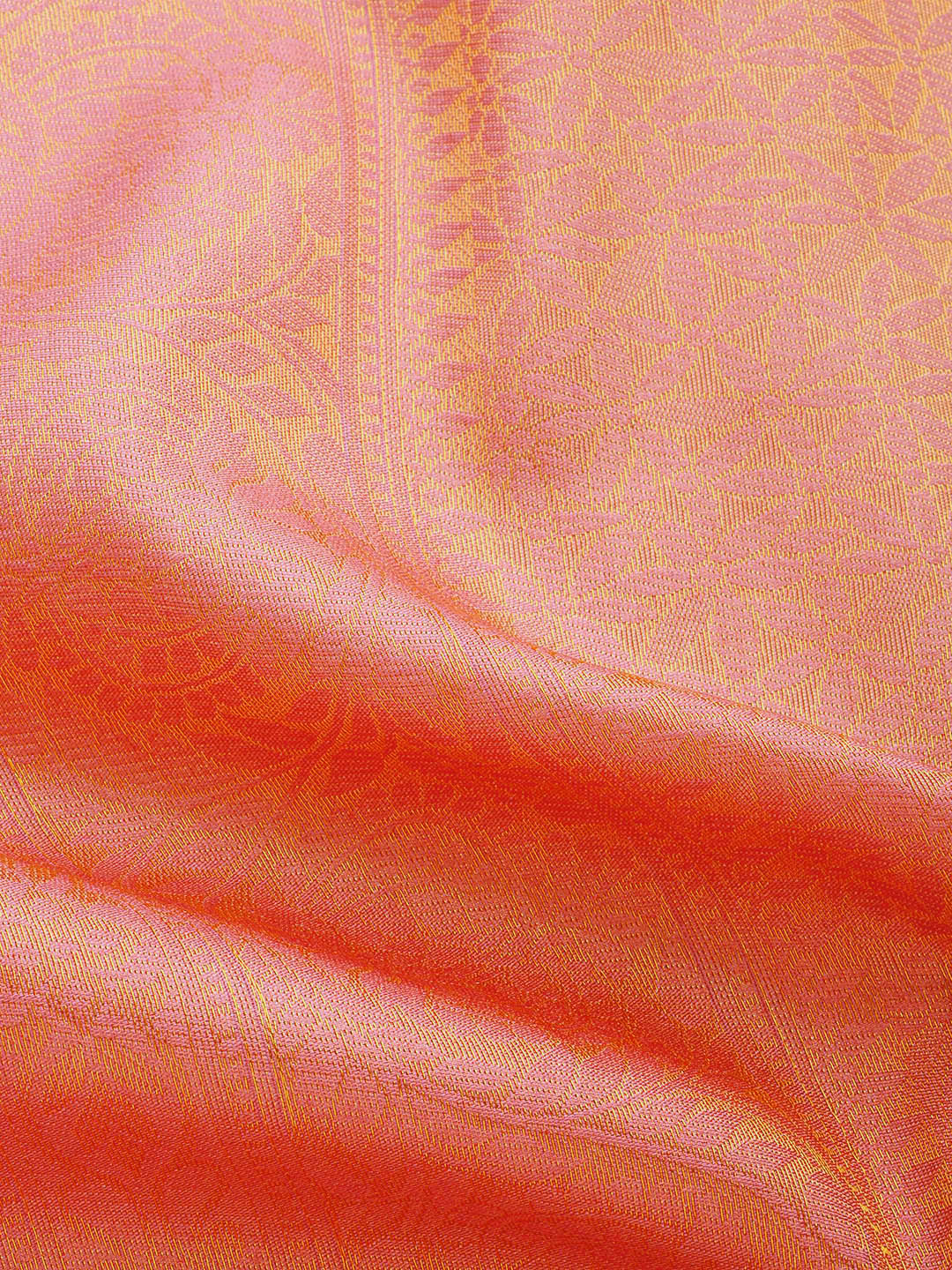 Zari Woven Ethnic Kanjeevaram Handloom Saree with Gold
