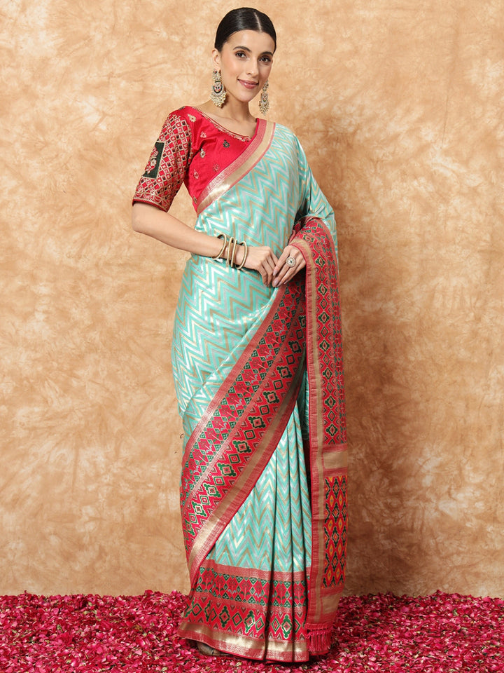 Banarasi Handloom Silk Saree with Contrast Magenta ikat Border