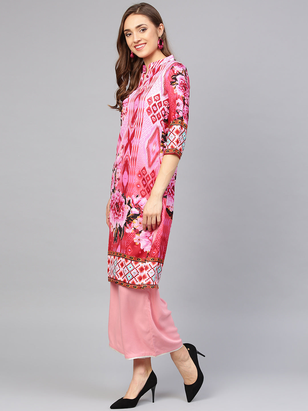 Pink Cream Ikat inspired Batik Printed Straight Kurta
