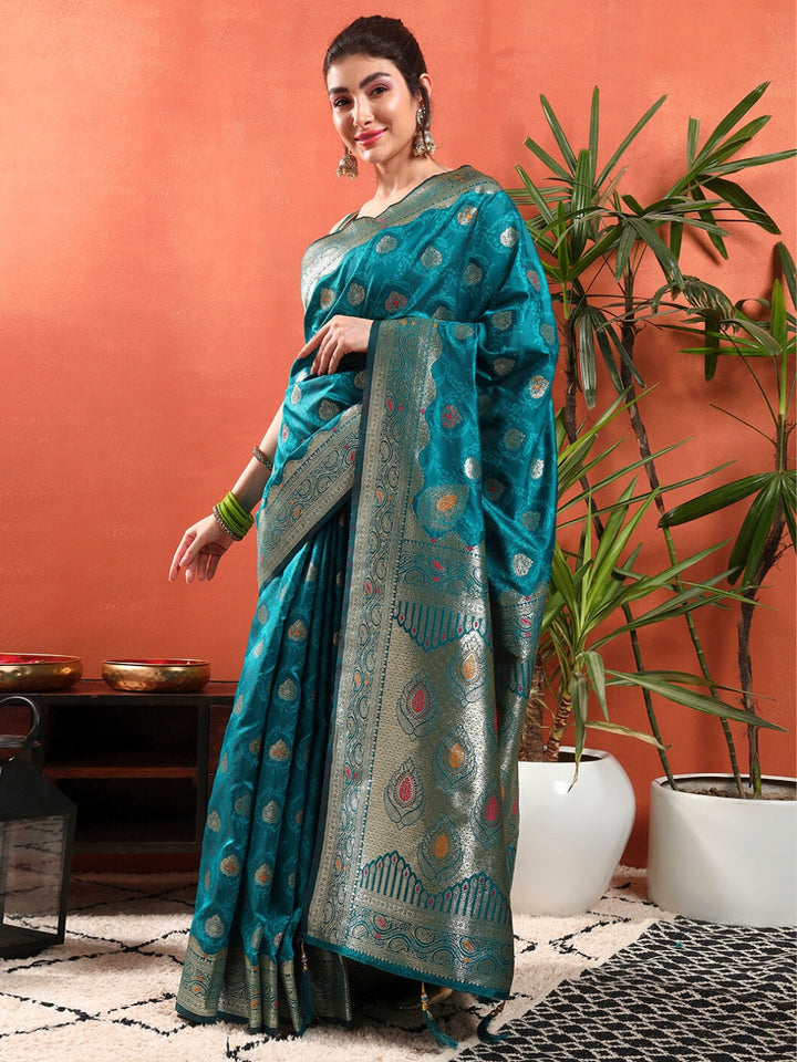 Handloom Banarasi Brocade Silk saree with Intricate Meenakari Weaving & Paisley Border